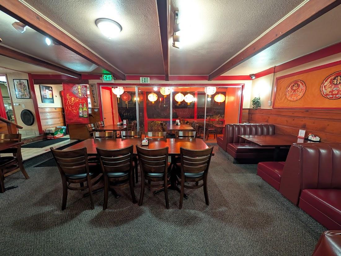 Golden Moon Restaurant